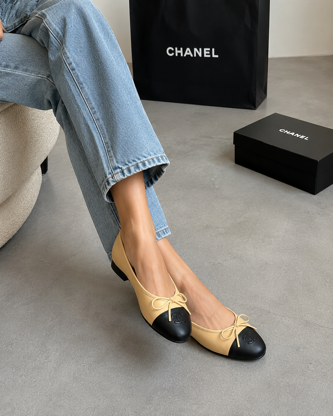 "CC" Classic Bow Ballerinas