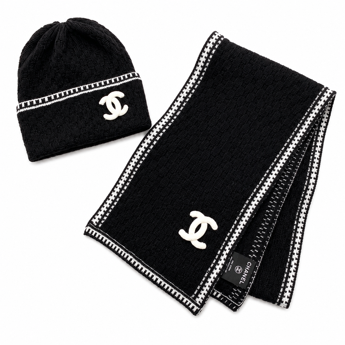 "CC" Knit Winter Set