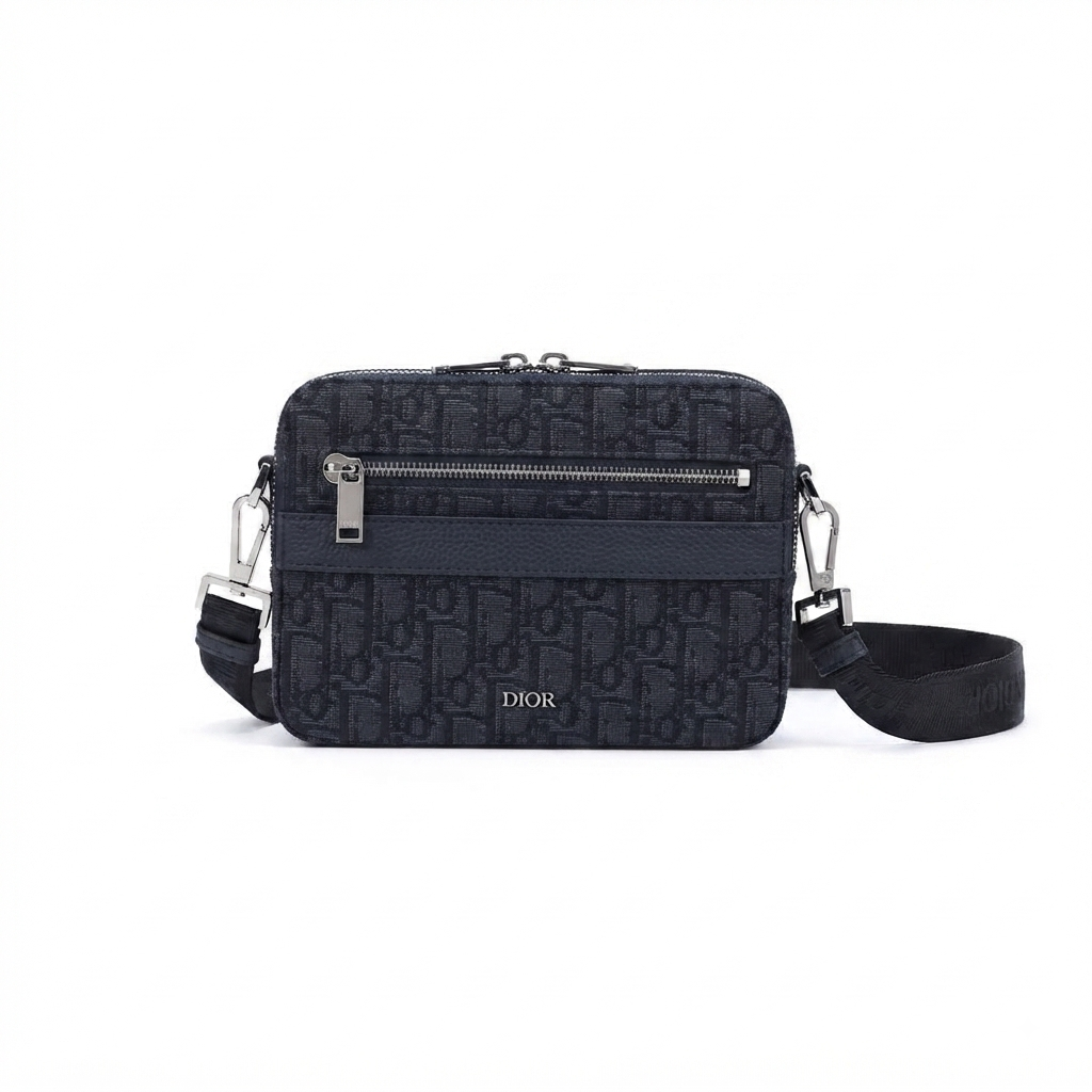 „D“ Oblique Rider Pouch