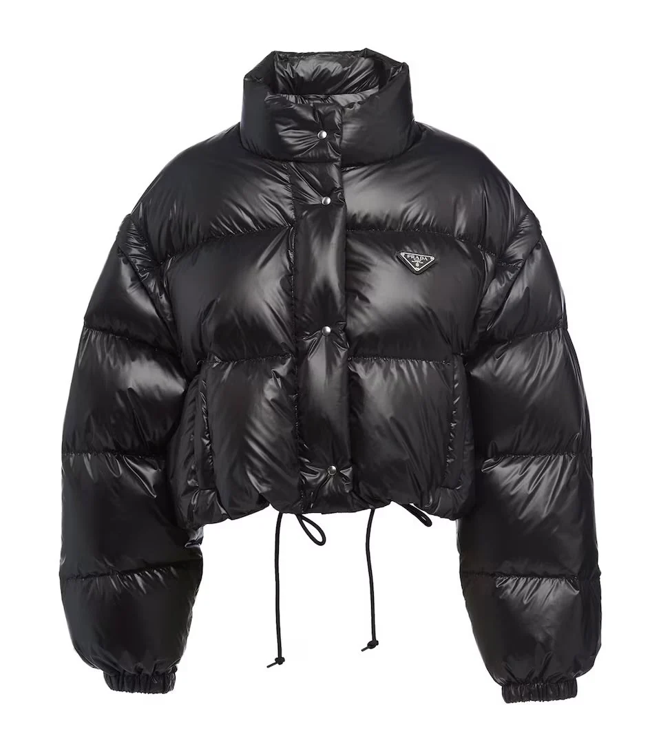 „P“ Nylon Cropped Puffer Jacke